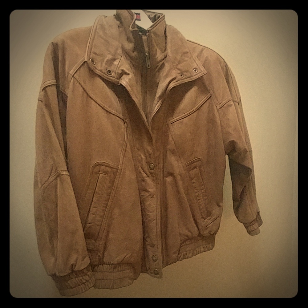 Ladies leather bomber style jacket